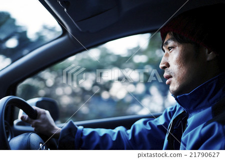 一個人開車 一個人開車 21790627