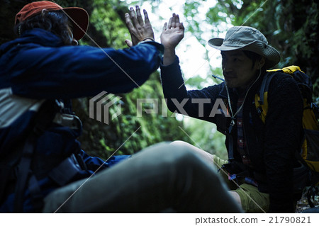 團隊徒步旅行廢物線 團隊徒步旅行廢物線 21790821