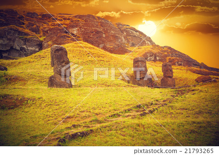 Easter island 21793265