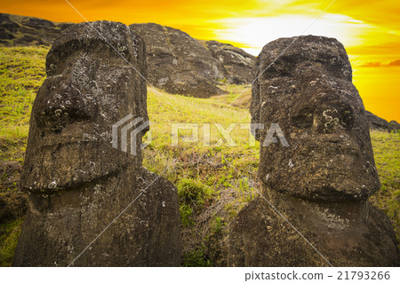 Easter island 21793266