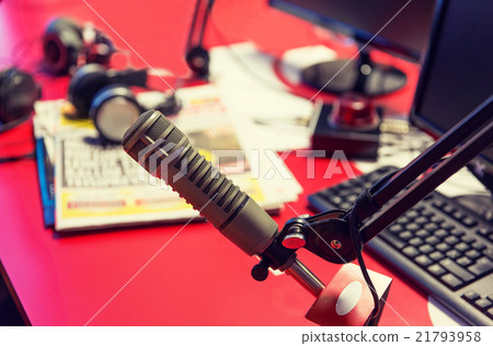microphone at recording studio or radio station 21793958