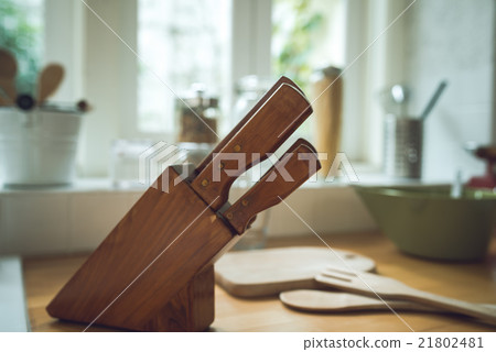 A kitchen 21802481