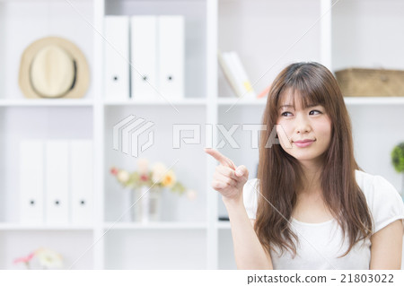 Short-sleeved shirt woman (room) Short-sleeved shirt woman (room) 21803022