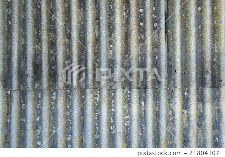 Rusty corrugated metal sheet 21804107