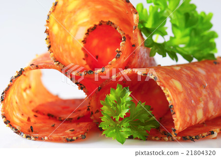 Black pepper-coated salami with cheese Black pepper-coated salami with cheese 21804320