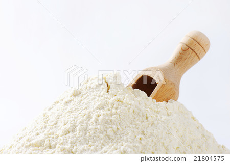 Pile of wheat flour Pile of wheat flour 21804575