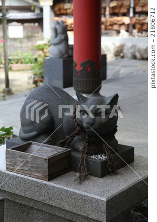 Matsuda展覽Cat God日本舞台上的三個巨大的怪物貓傳動 Matsuda展覽Cat God日本舞台上的三個巨大的怪物貓傳動 21806712