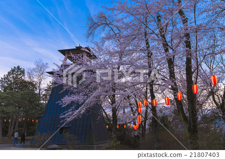 在黃昏的鐘樓 21807403