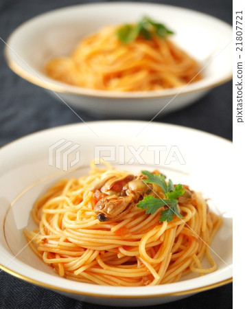 Vongole rosso pair (vertical position) 21807721