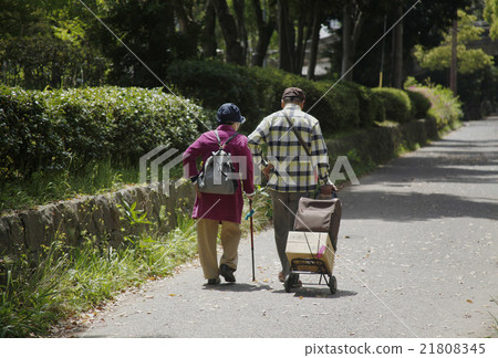 Senior couple Senior couple 21808345