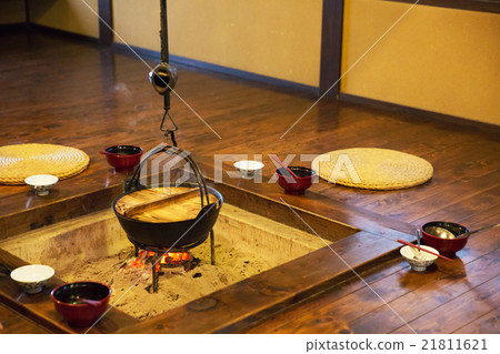 與壁爐的風景 與壁爐的風景 21811621