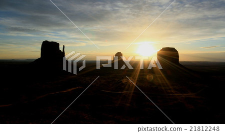 Monument Valley Monument Valley 21812248