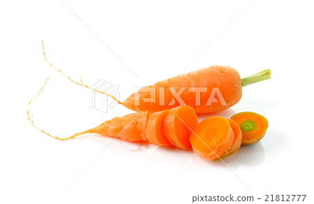 carrot isolated on white background 21812777