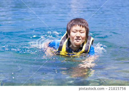 Boys playing marine sports Boys playing marine sports 21815756