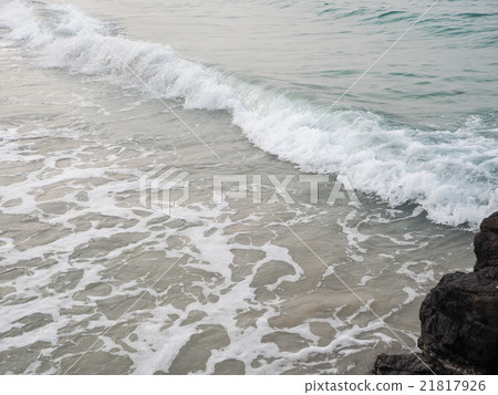 Wave of the sea and beach Wave of the sea and beach 21817926