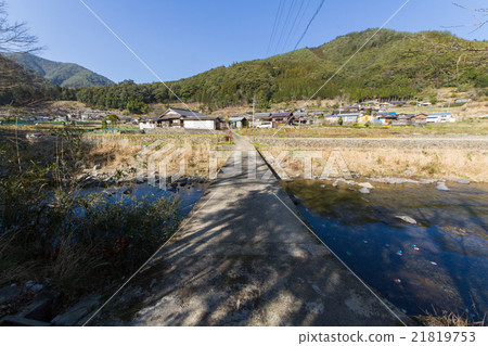 高知縣四萬十市Sawatari沉積橋 高知縣四萬十市Sawatari沉積橋 21819753