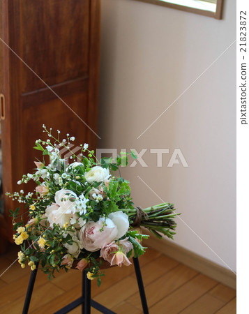 Spring bouquet Spring bouquet 21823872