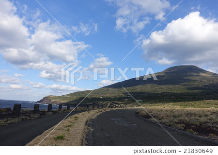 Hachijo Fuji從Minami Happyubiki-ji向上看 Hachijo Fuji從Minami Happyubiki-ji向上看 21830649