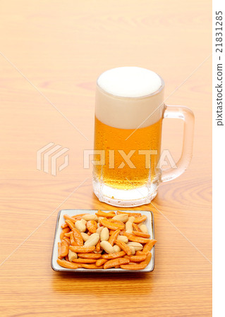 柿子胡椒和生啤酒 21831285