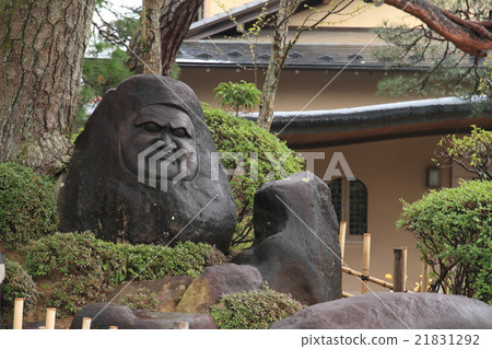Shrine temple polished stone 21831292