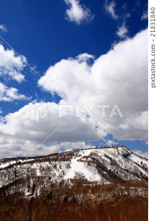 從Mount Neo Para看到的早春山谷山 21831840