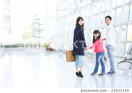 Family trip 21833139