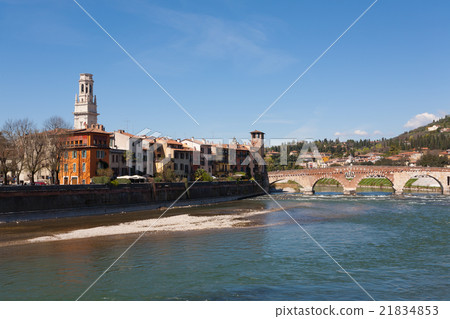 Verona panorama, Italy 21834853