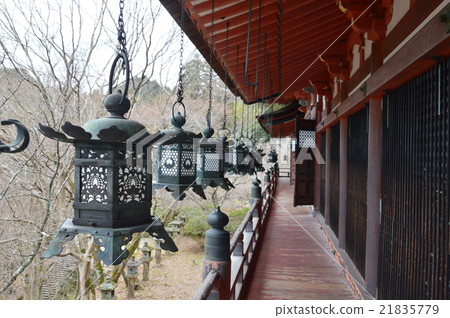 Clay-at-a-Shrine / Corridor's corridor (Sakurai City Narumi-mine, Nara Prefecture 319) 21835779