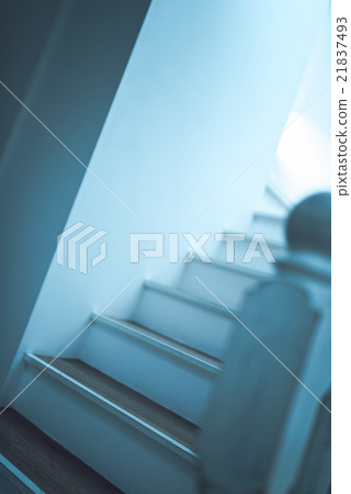 Dark staircase 21837493