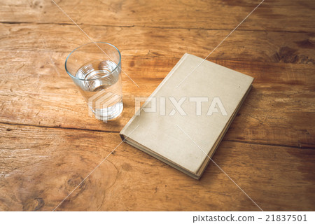 書和水 書和水 21837501