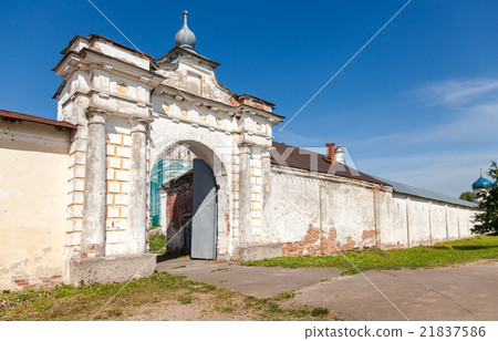 St. George's (Yuriev) monastery in Veliky Novgorod 21837586