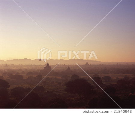 Dawn of Bagan plain 21840948