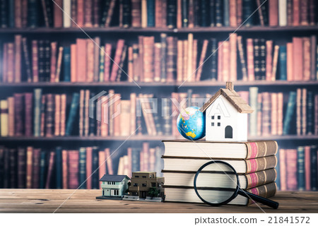 Housing and knowledge 21841572