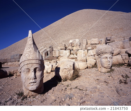 Mount Nemuruto Antiochus 1頭像和Tika女神頭像 Mount Nemuruto Antiochus 1頭像和Tika女神頭像 21843750