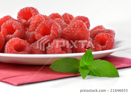 fresh red raspberries 21846655