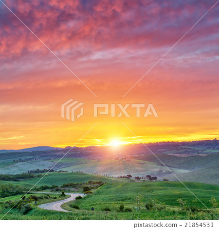 Colorful Tuscany sunrise 21854531
