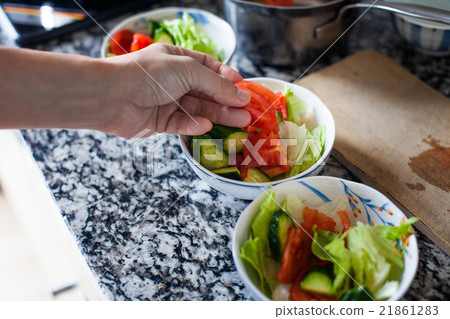 Men's cooking 21861283