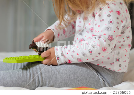 Cute baby playing Cute baby playing 21866095