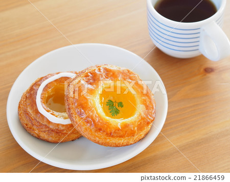 Danish and coffee 21866459