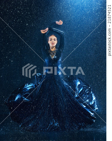 The young beautiful modern dancer dancing under The young beautiful modern dancer dancing under 21874521