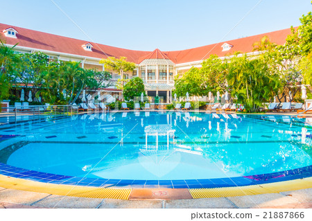 Swimming pool Swimming pool 21887866