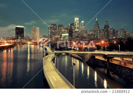 Philadelphia Skyline 21888912