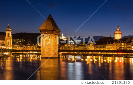 chapel bridge, kapellbruck in twilight time 21891350