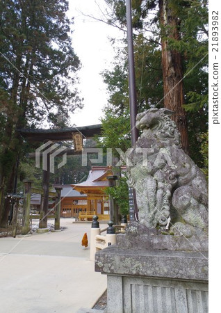 Shinshu Azumino Hotaka Shrine Torii和Komodo女兒Azaburo Central由古代海洋國家Azumi組建立的旅游神社的存在 21893982