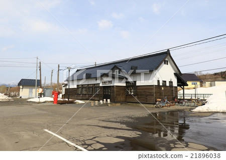 New Tenzoraku Nakagawa Station (April 2016) 21896038