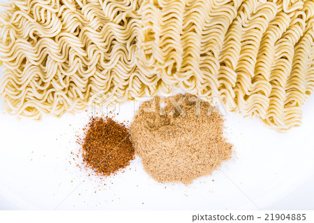 Unhealthy flavoring powder with instant noodles Unhealthy flavoring powder with instant noodles 21904885