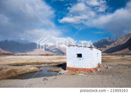 mountain and little desert view in Leh, India mountain and little desert view in Leh, India 21909163