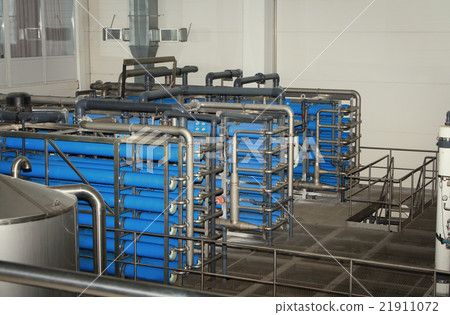filter system at a large beer company 21911072
