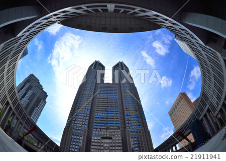 City building in Shinjuku skyscraper group City building in Shinjuku skyscraper group 21911941
