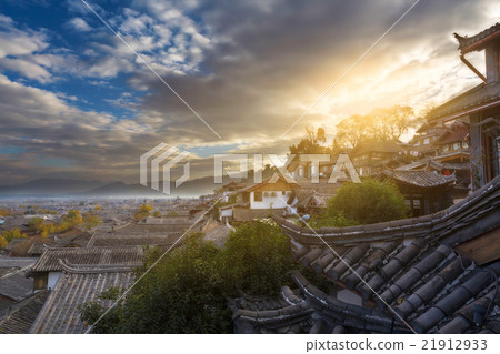 Lijiang old town 21912933